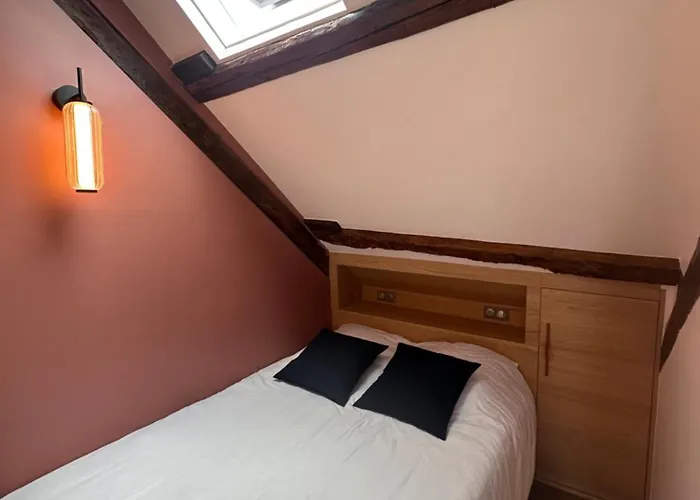 Apartment Nid D'amour Sous Les Toits ! *