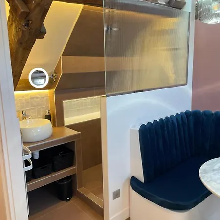 Nid D'amour Sous Les Toits ! Διαμέρισμα *