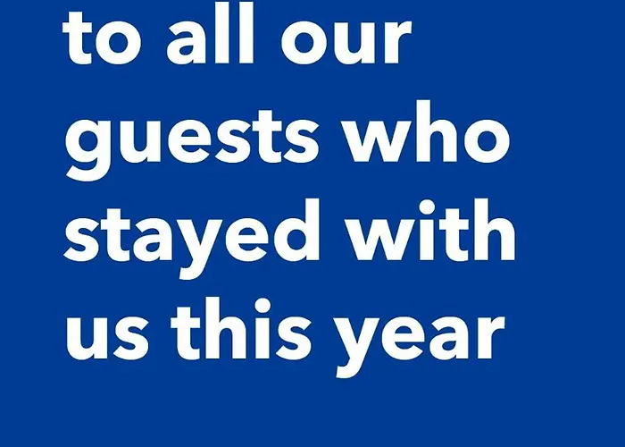 Nid D'amour Sous Les Toits ! Honfleur